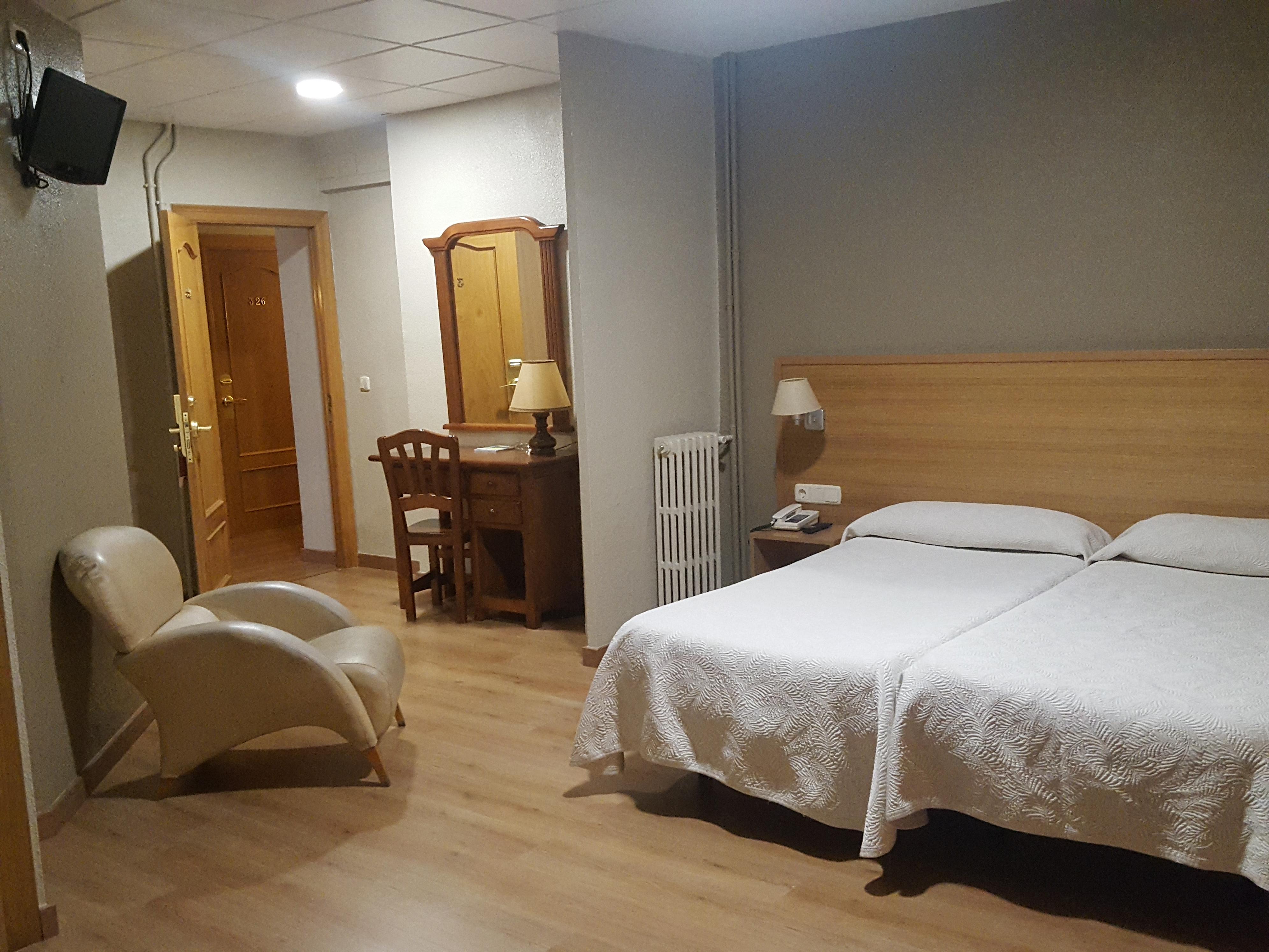 Hotel Bellavista Bellver De Cerdanya Esterno foto